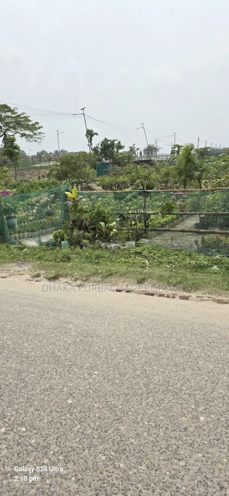 5 Katha Plot on 54' Road Adjacent to Purbachal Sector-10 Lake and Playground in Purbachal