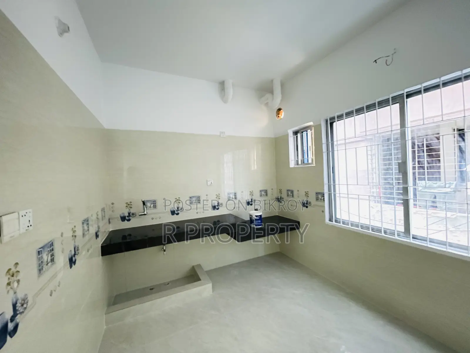 3bdrm Apartment in Uttara for Sale in Uttara
