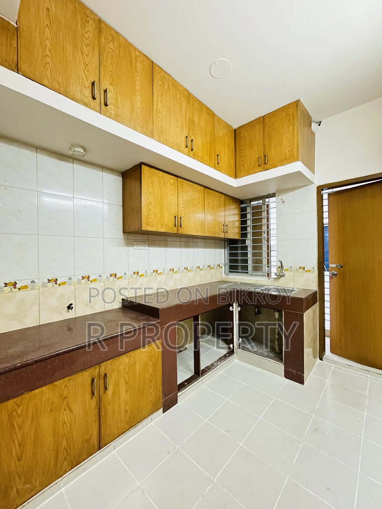 3bdrm Apartment in Uttara for Sale in Uttara