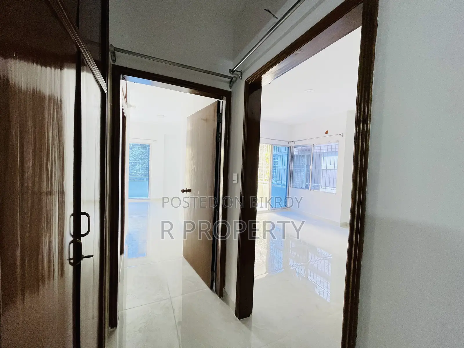 3bdrm Apartment in Uttara for sale in Uttara