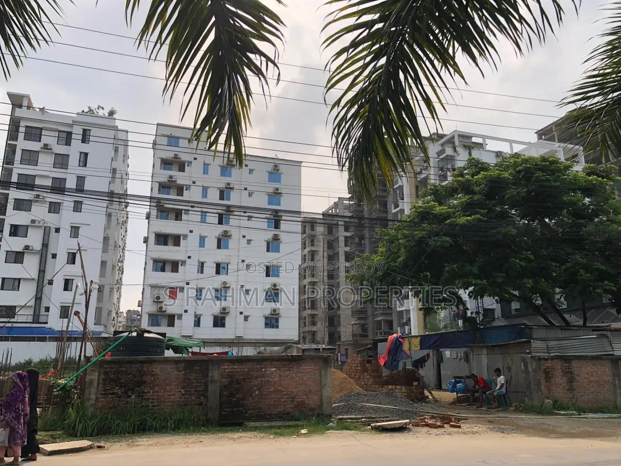 বসুন্ধরা ওয়াল্টন হেড অফিসের পাশে কর্মারশিয়াল স্পেস খুজছেন? in Basundhara