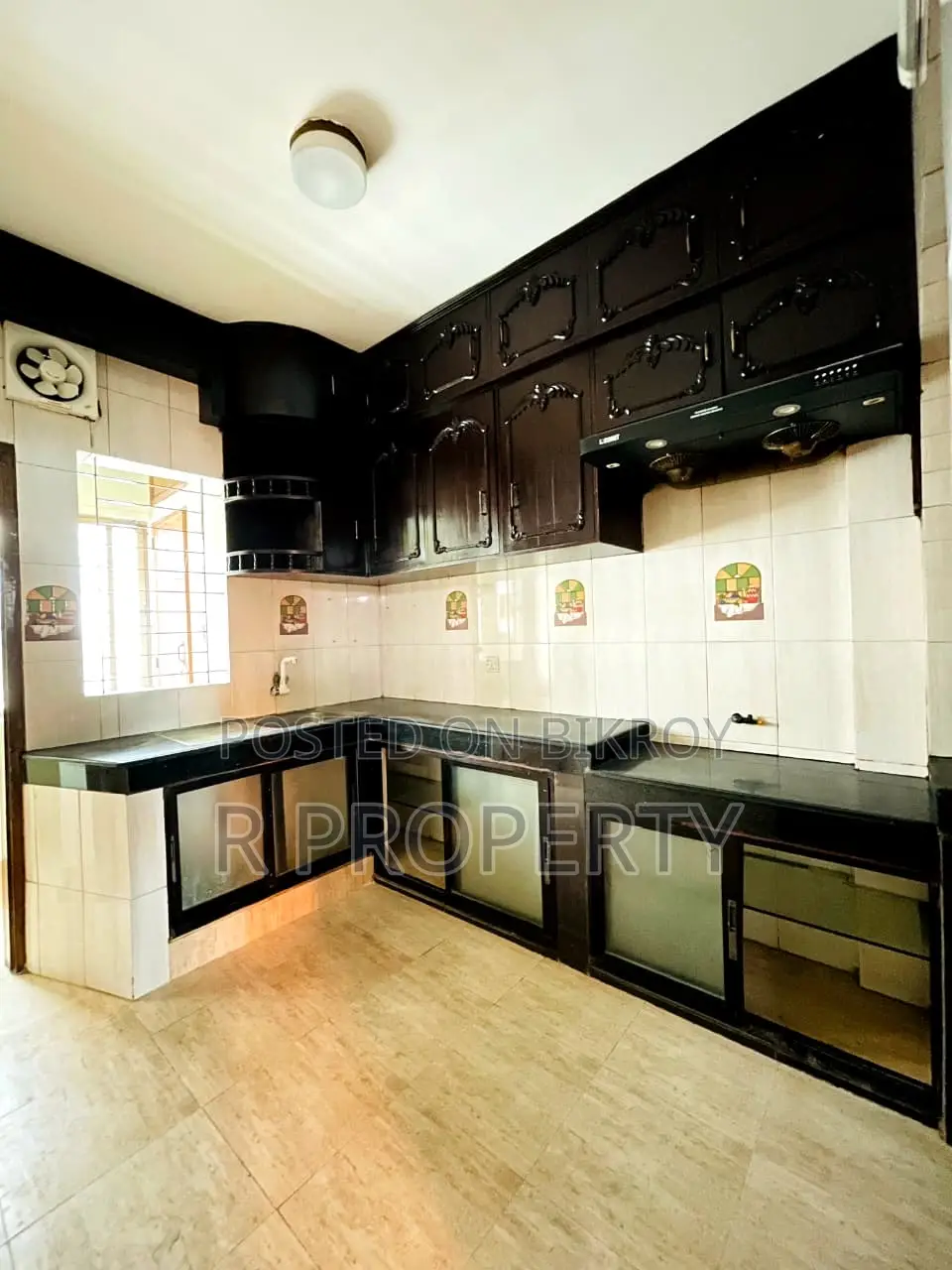 3bdrm Apartment for sale in Uttara