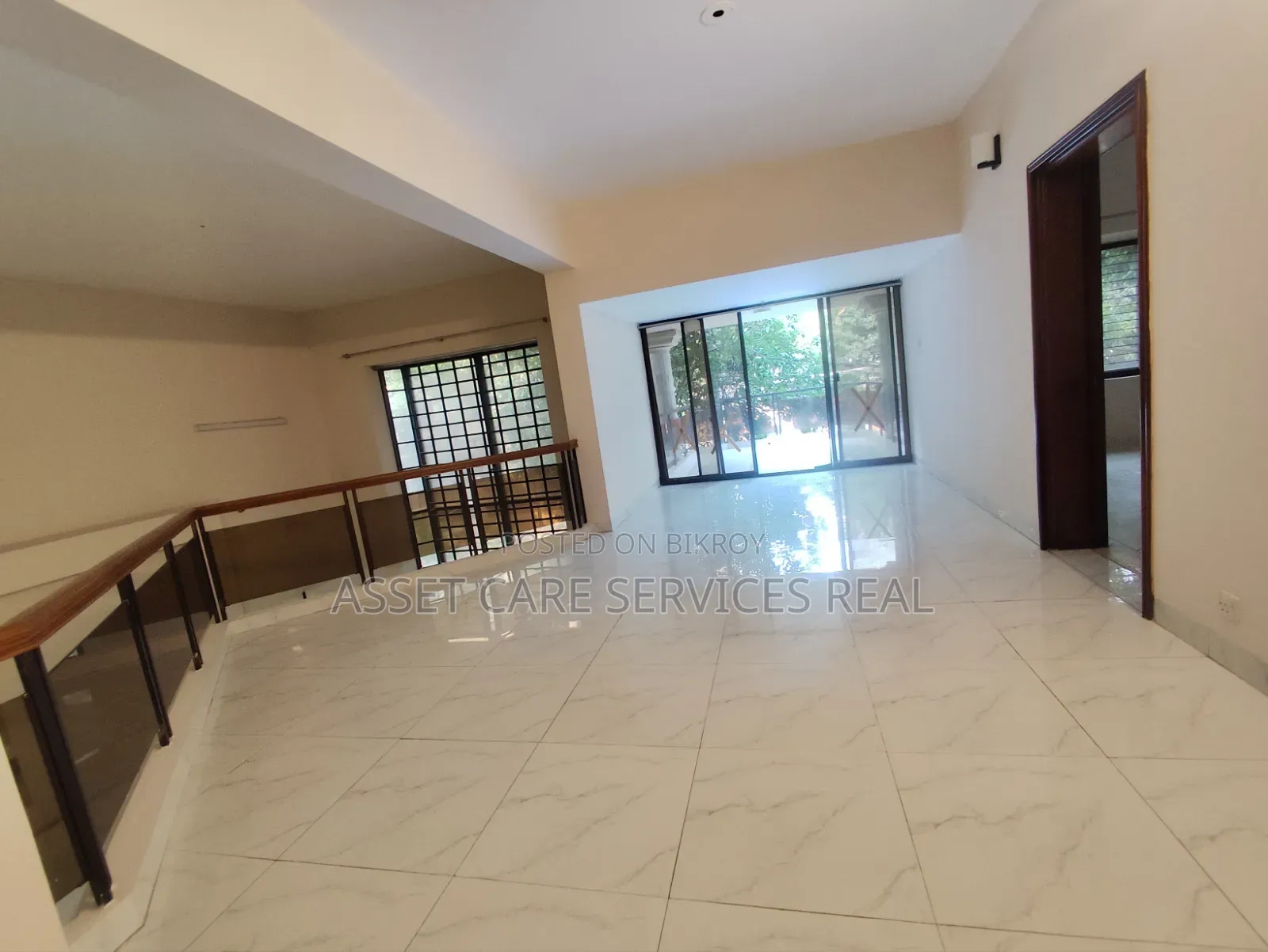 5bdrm Duplex in Gulshan for Rent in Gulshan
