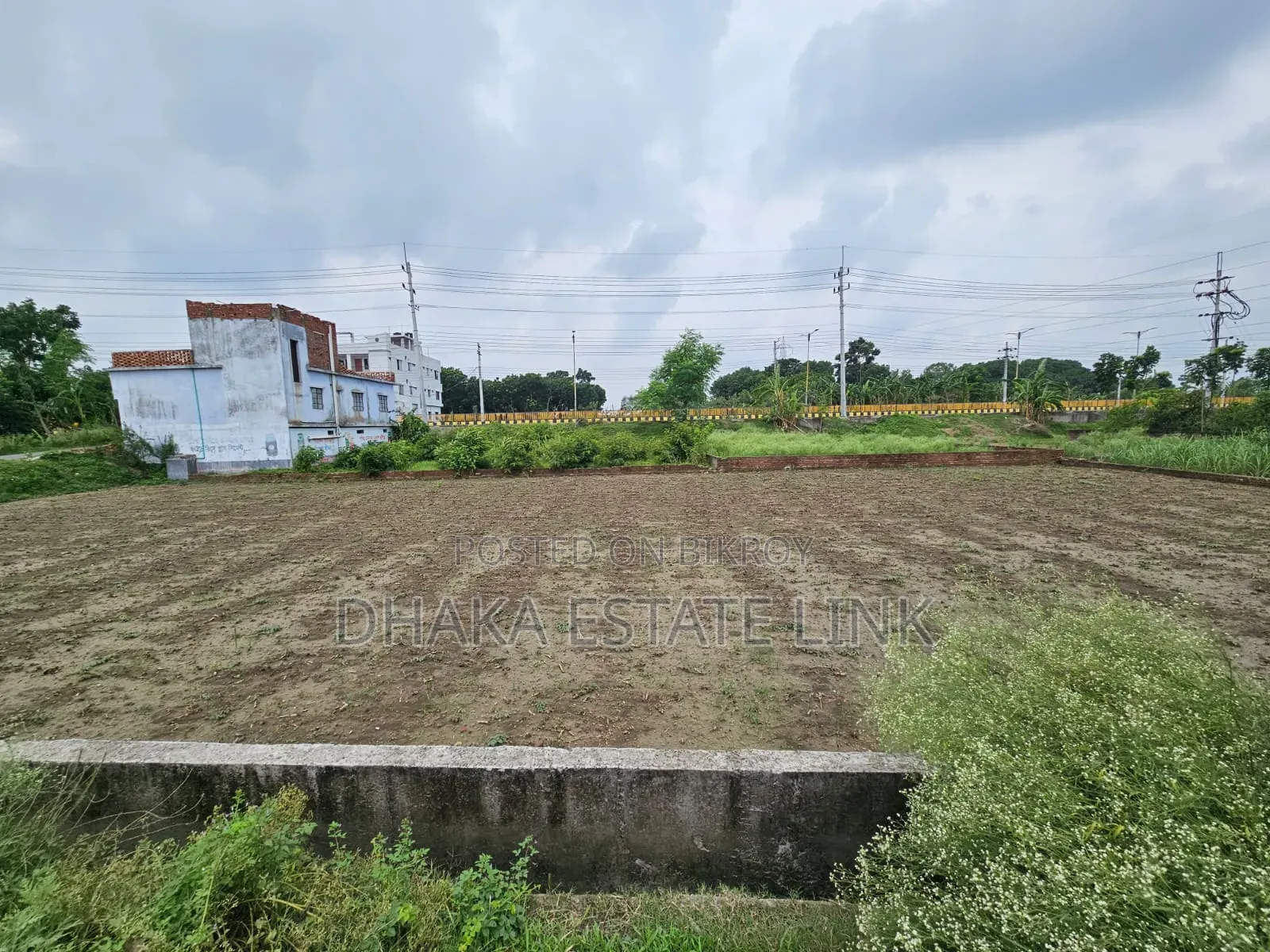 5 Katha Land for Sale Near City Heart Bypass Road in Laksimipur