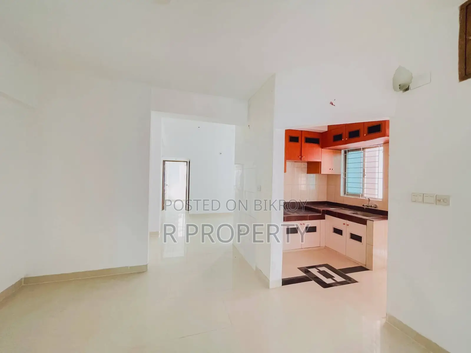 3bdrm Apartment for sale in Uttara