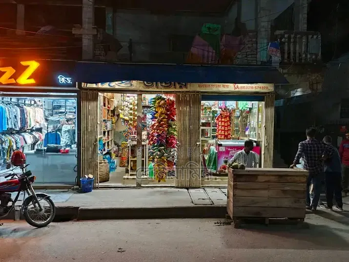 Shop for lease urgently!! in Natun Bazar