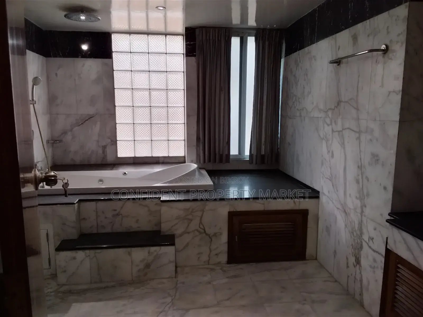 Furnished 4bdrm Apartment in Baridhara for Rent in Baridhara