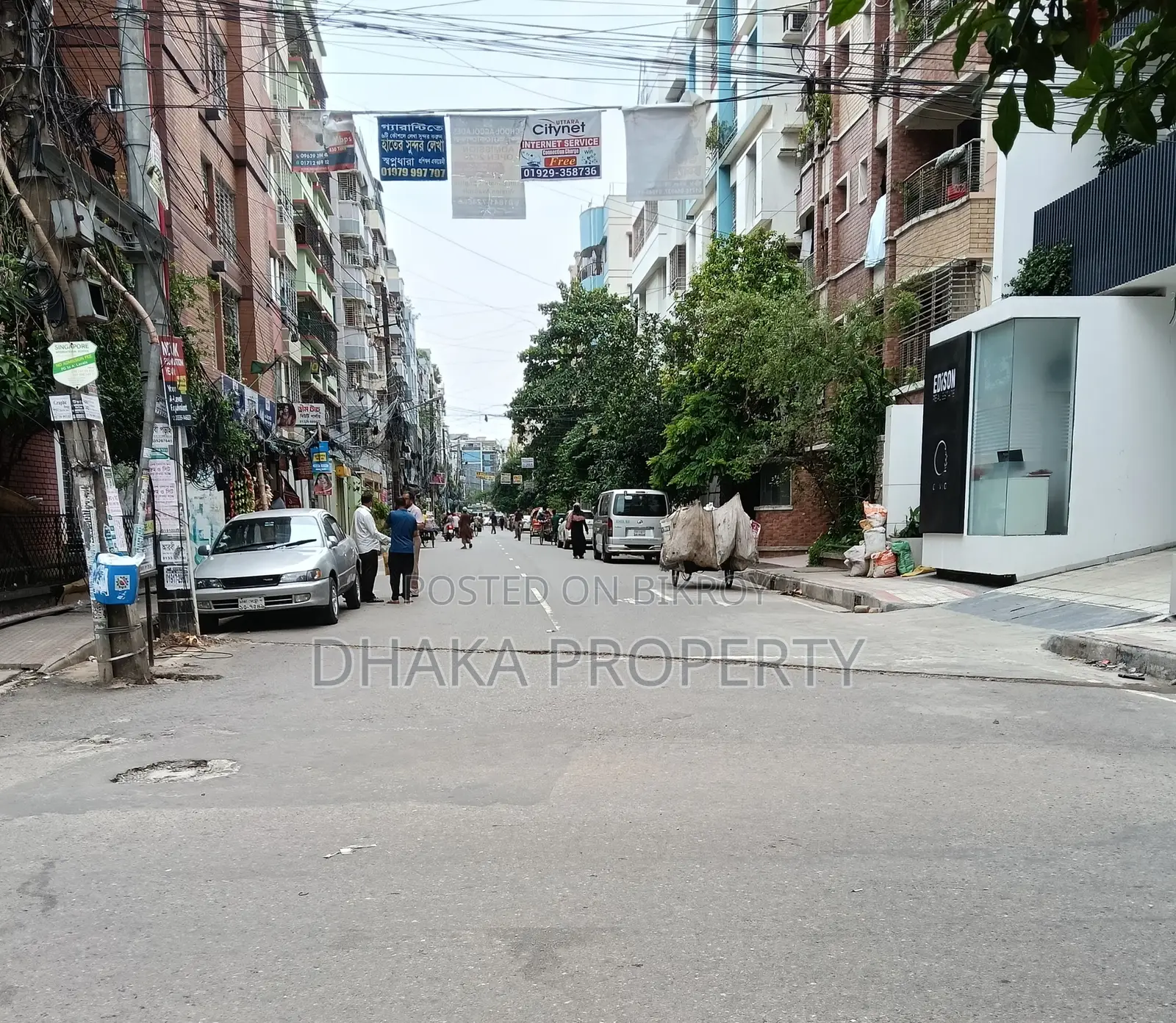 30ft Road 5 Katha Park South at Sector-13 in Uttara