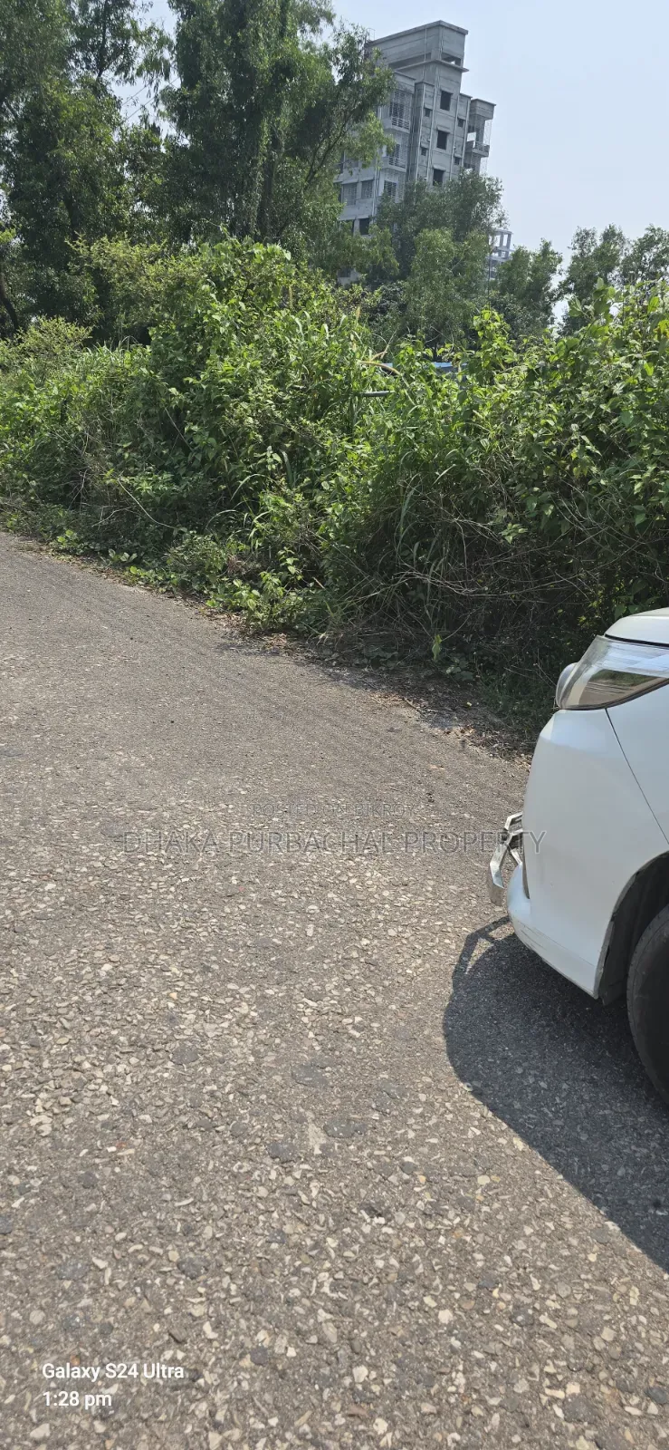 Uttara 3rd Phase 17/K, 60' Wide Road Plot Sell in Uttara