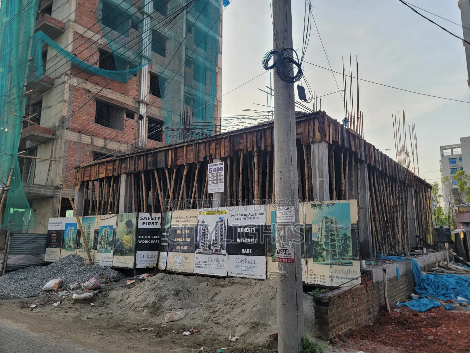 Modern South-Facing Aesthetic Apartment in Basundhara