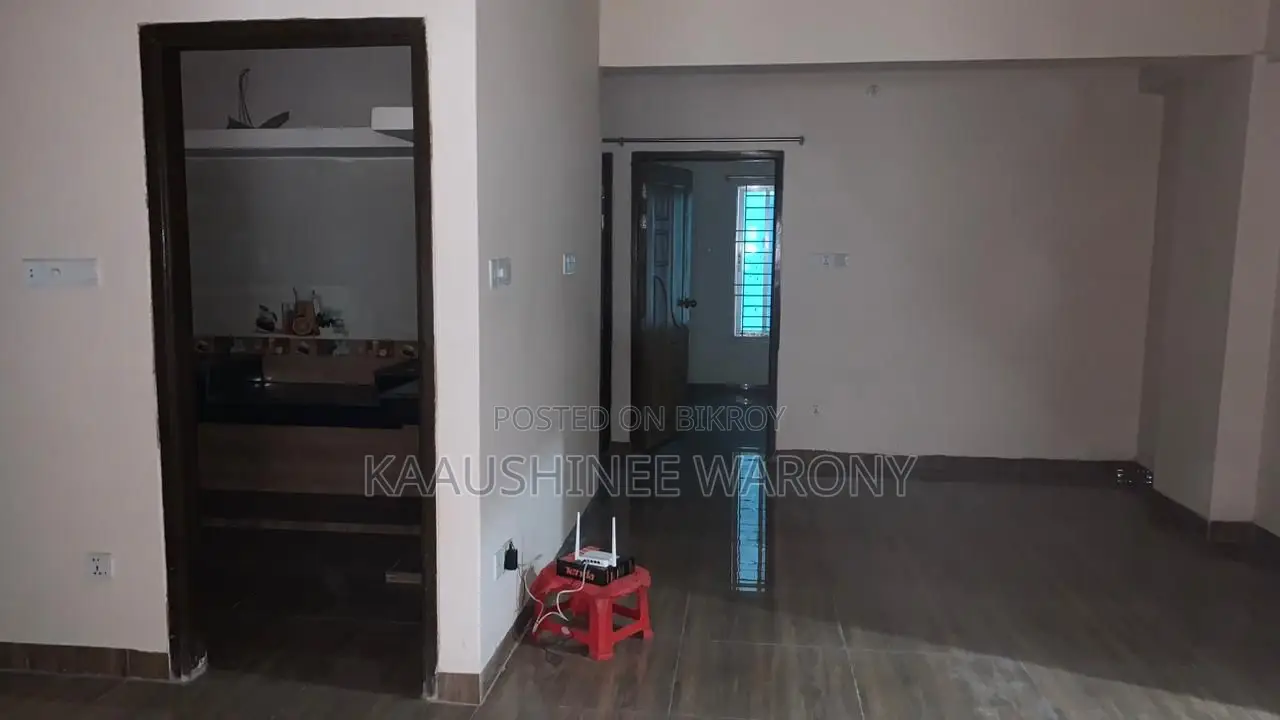 4-bedroom Apartment in Bosila for Sale in Bosila