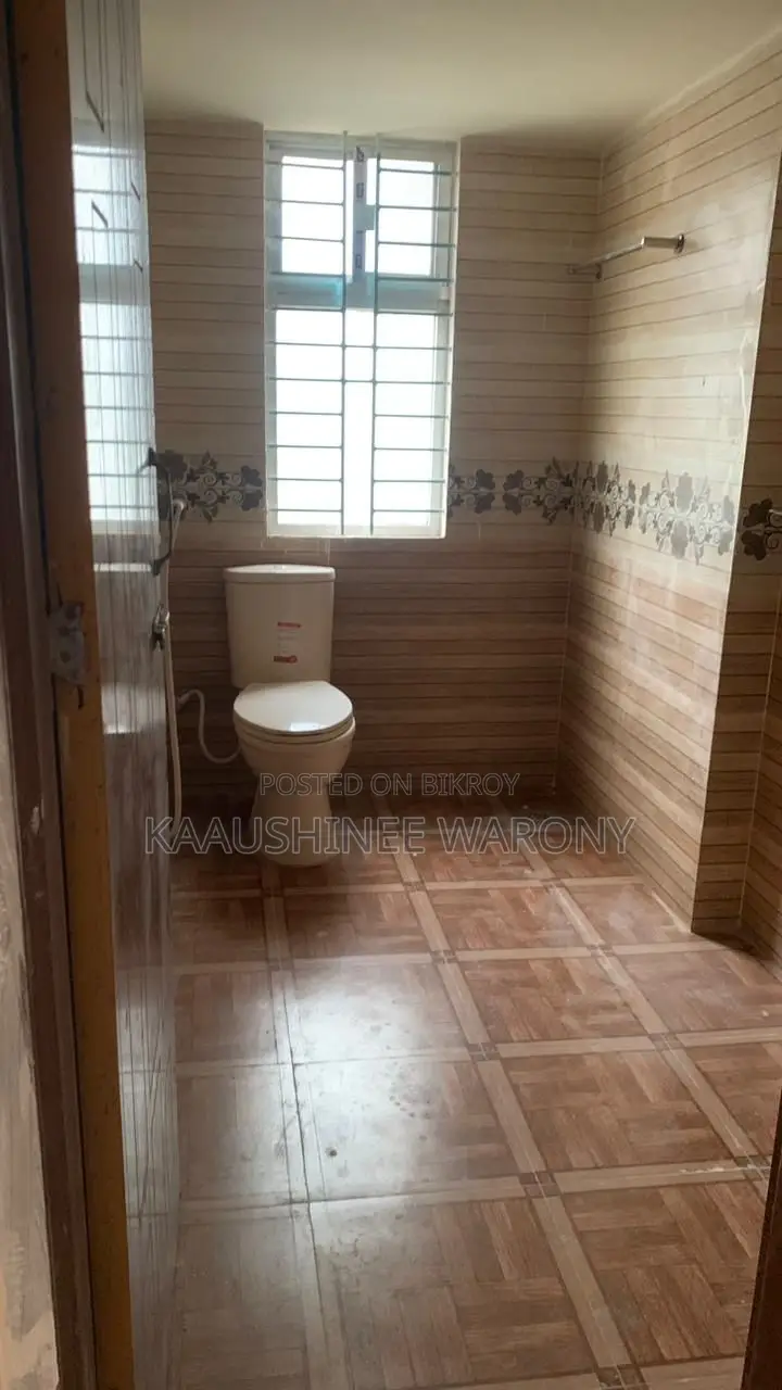 4-bedroom Apartment in Bosila for Sale in Bosila
