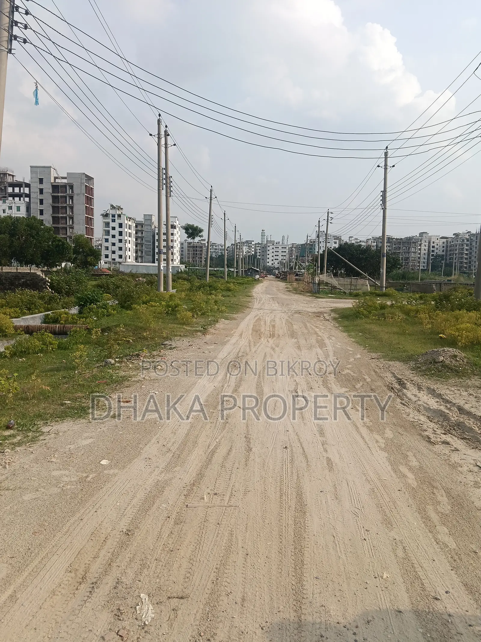 Metro South Station 3 Katha East at Sector-17/D in Uttara