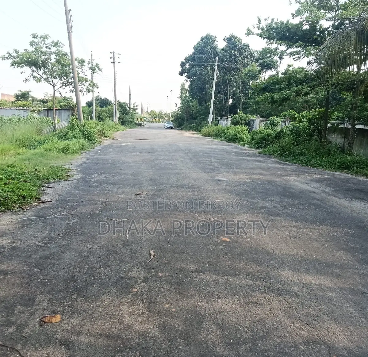 300ft Expressway 5 Katha North at Sector-10 in Purbachal