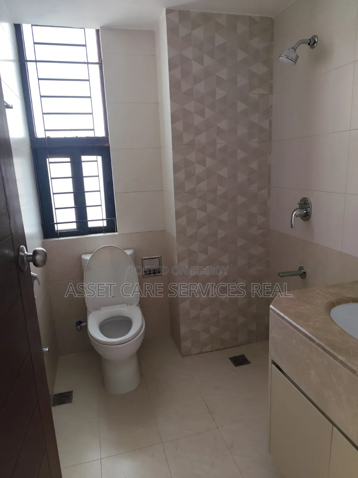 4-bedroom Apartment in Gulshan for Rent in Gulshan
