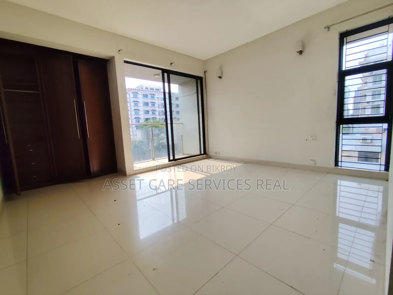 4-bedroom Apartment in Shanta, Gulshan for Rent in Gulshan