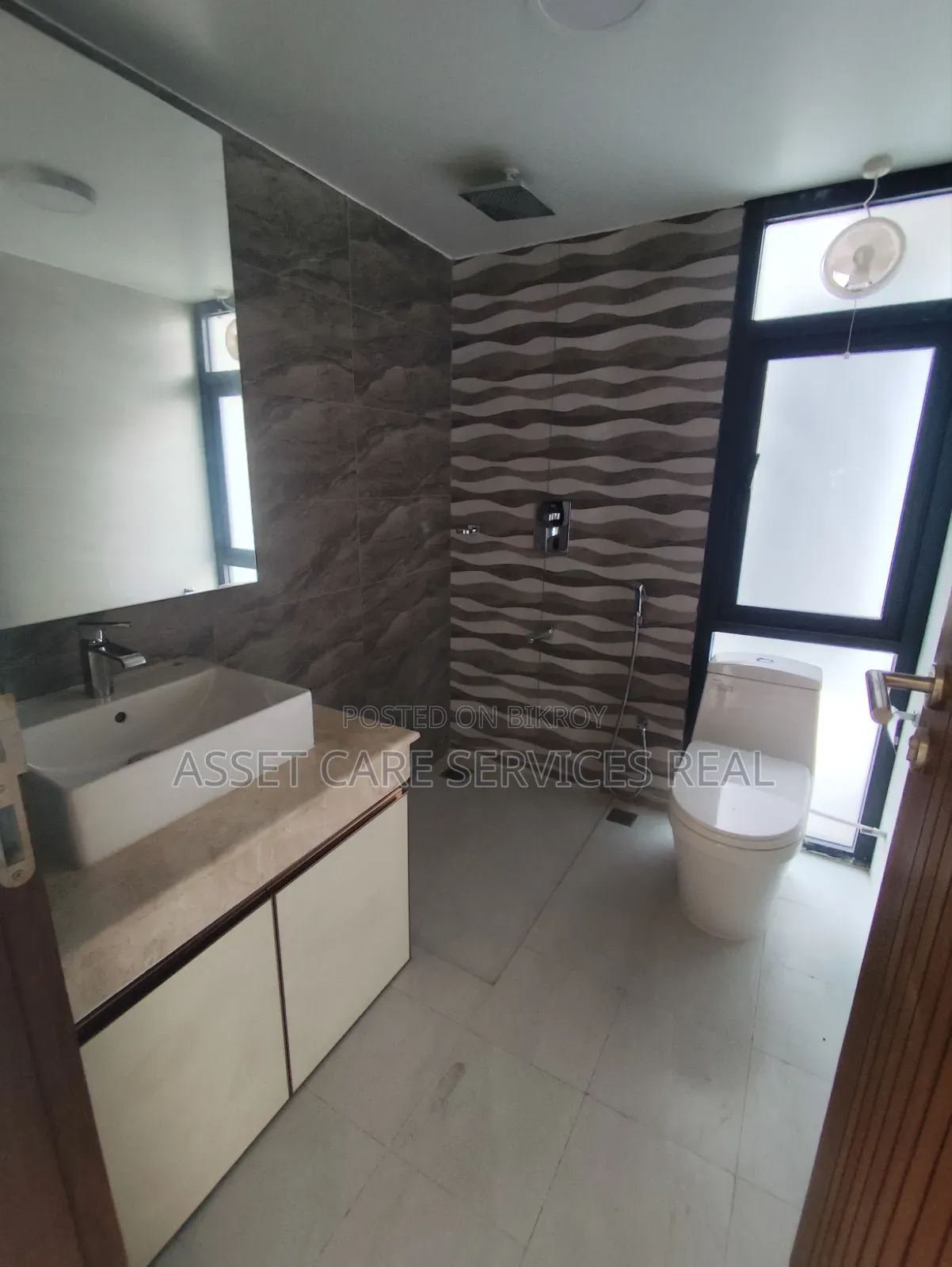 4-bedroom Apartment in Navana, Gulshan for Rent in Gulshan
