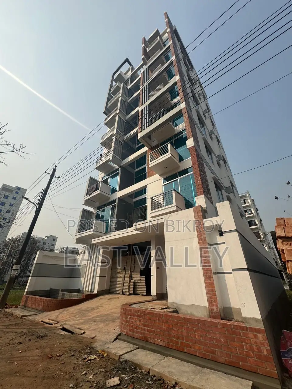 Furnished 3-bedroom Apartment in M A Rahim, Basundhara for Sale in Basundhara