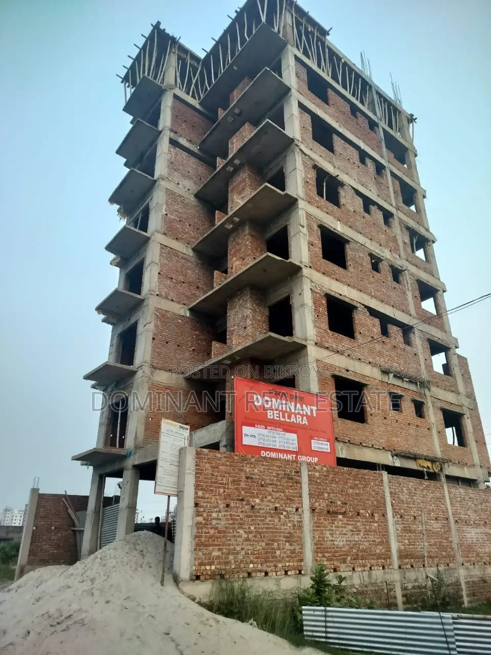 3 Bedroom Apartment in Dominant Real Estate, Aftab Nagar for Sale in Aftab Nagar