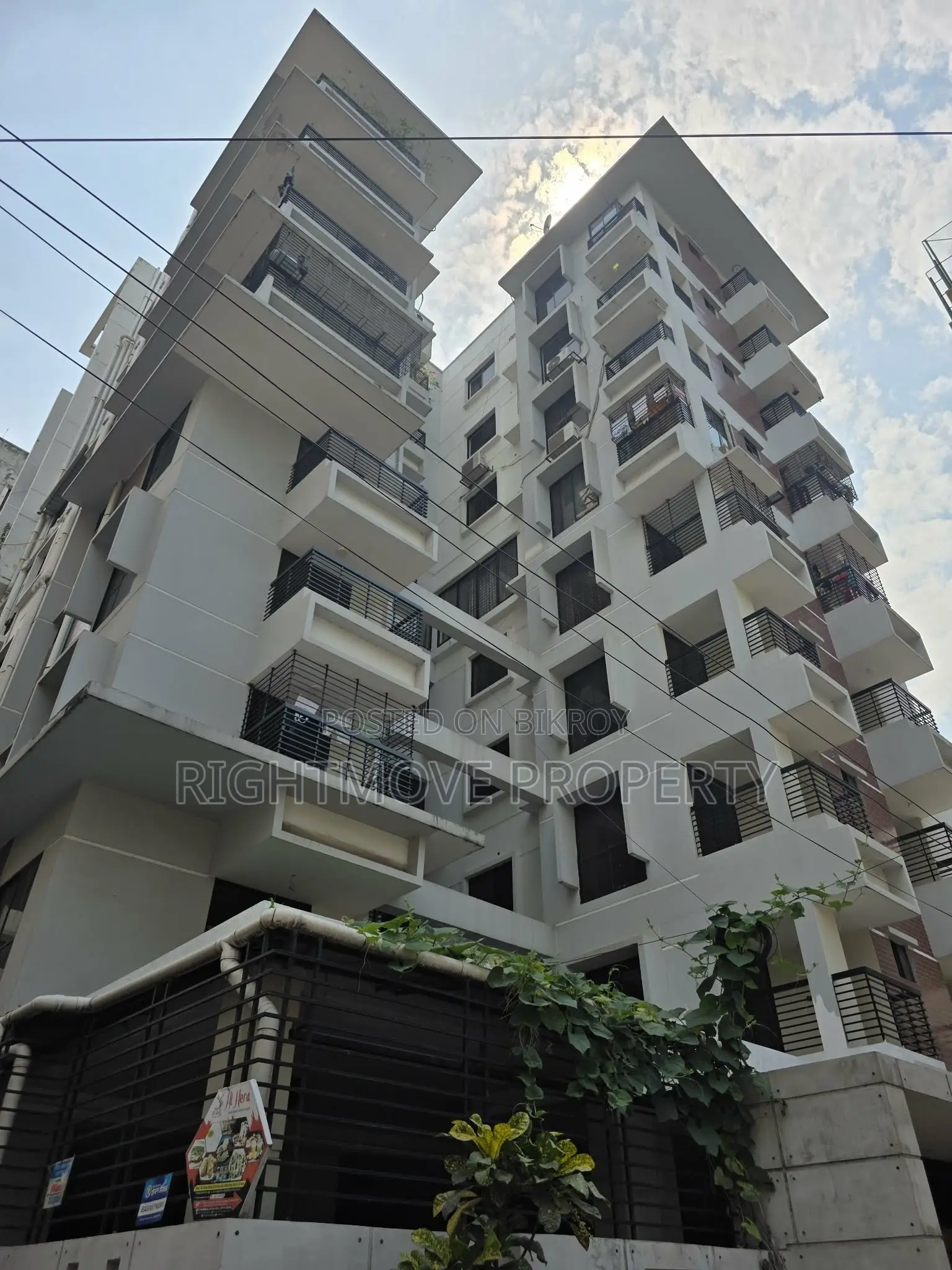 3bdrm Apartment in Dhanmondi for sale in Dhanmondi