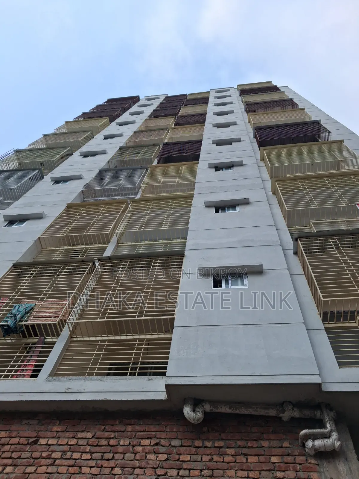 4-bedroom Apartment in Dhanmondi for sale in Dhanmondi