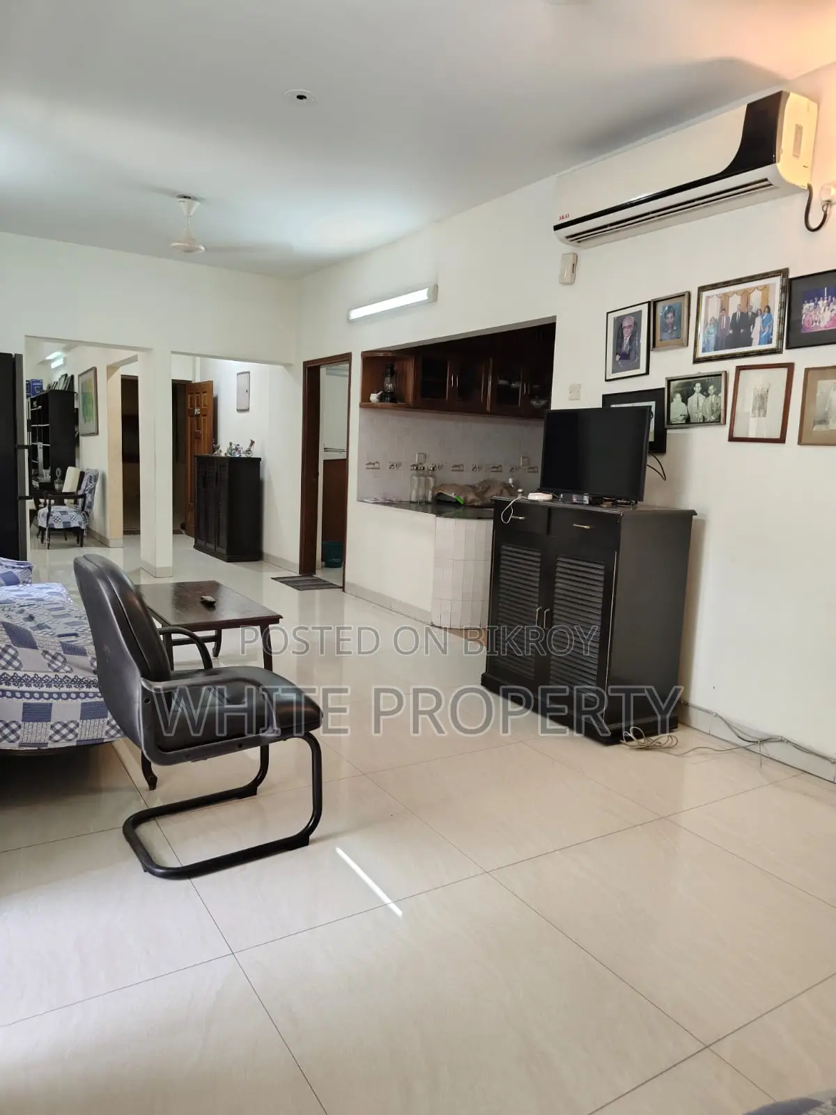 6-bedroom Apartment in White Property, Dhanmondi for Sale in Dhanmondi