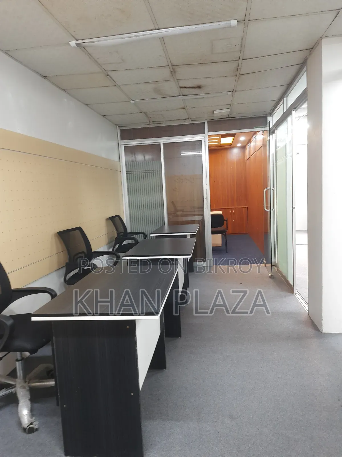 805 Square Feet Commercial Office in Dhanmondi