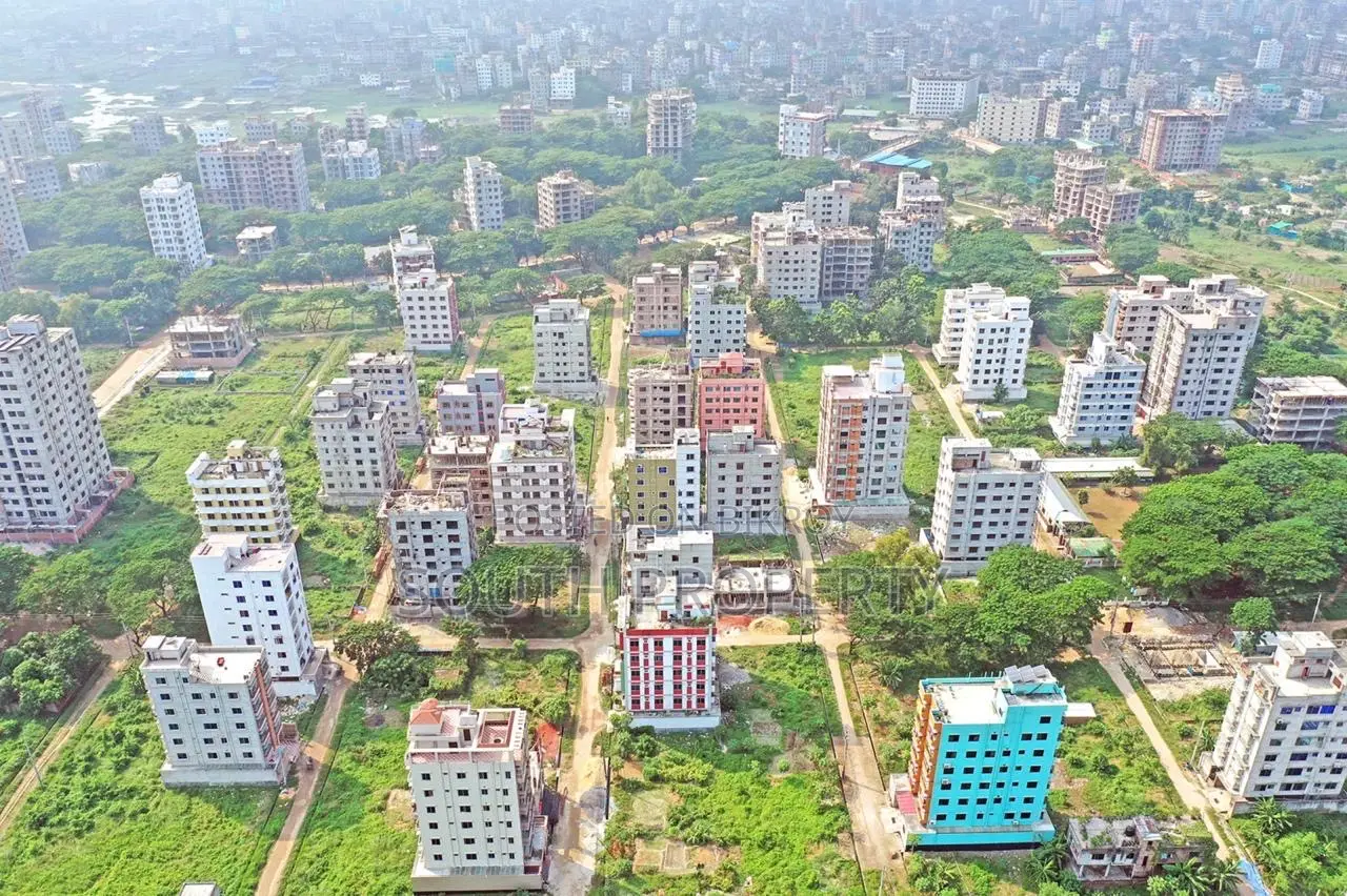 3 Katha South-Facing Plot for Sale in Manda Green Model Town near Motijheel in Manda