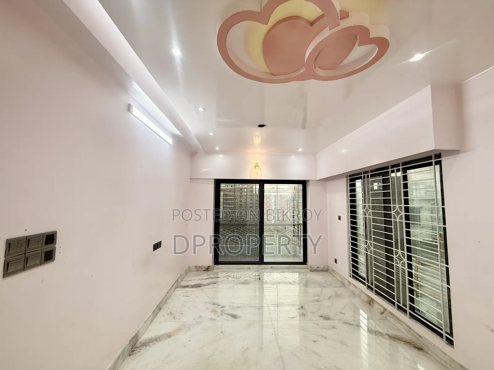 5-Bedroom Duplex in Bashundhara for Rent in Basundhara