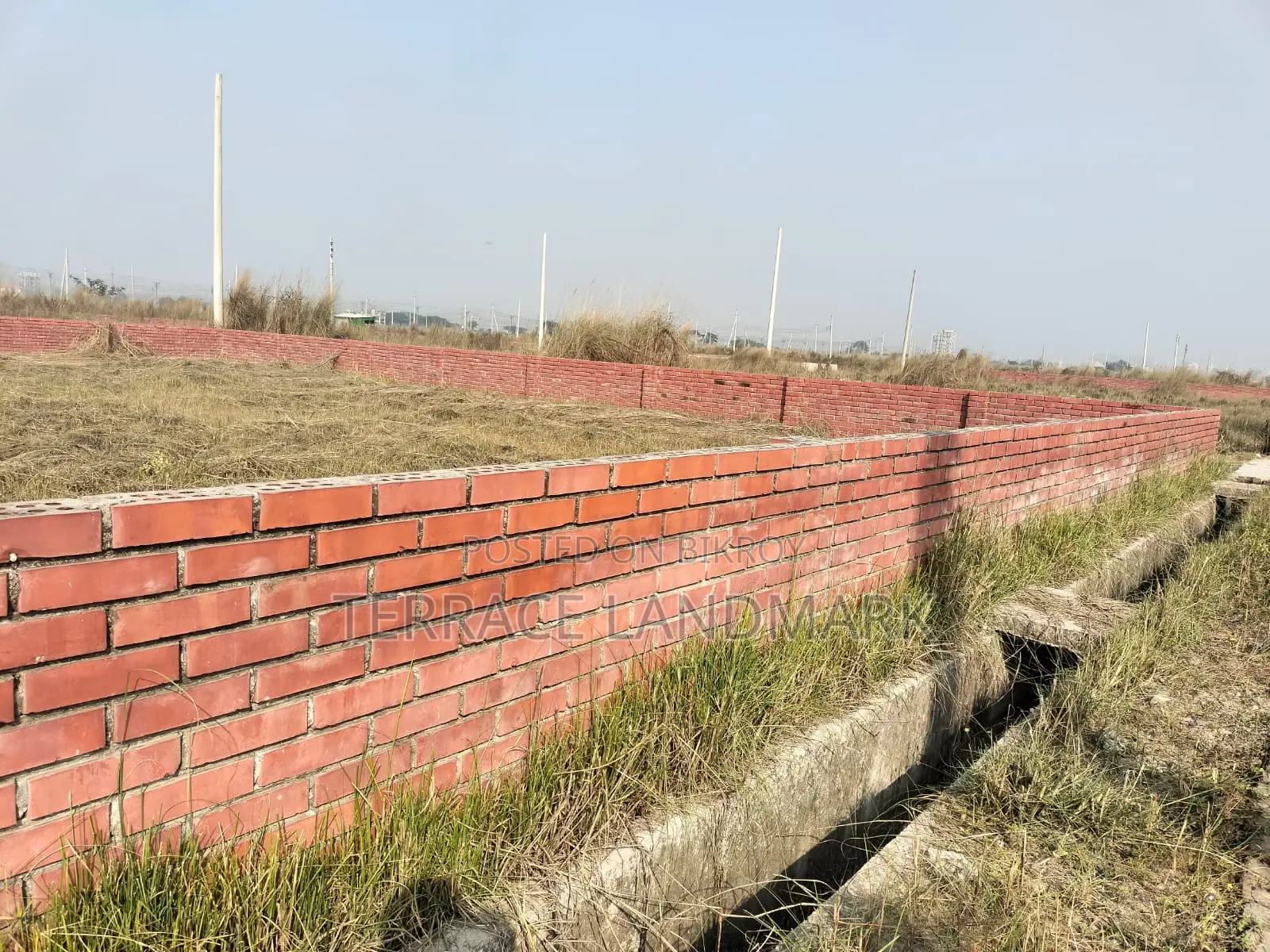 Big M Block South Face 7.5 Katha Plot For Sale in Basundhara