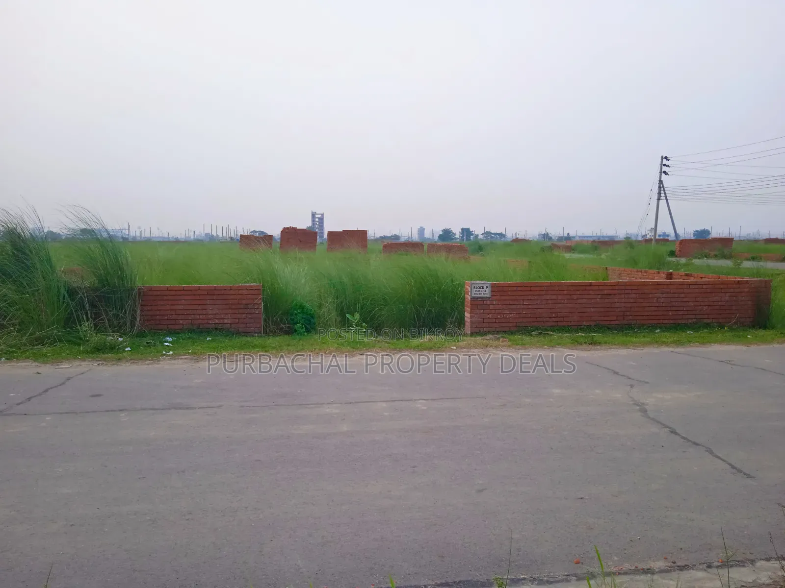 7.5 Katha South-Facing Residential Plot for Sale in Bashundhara Block M in Basundhara