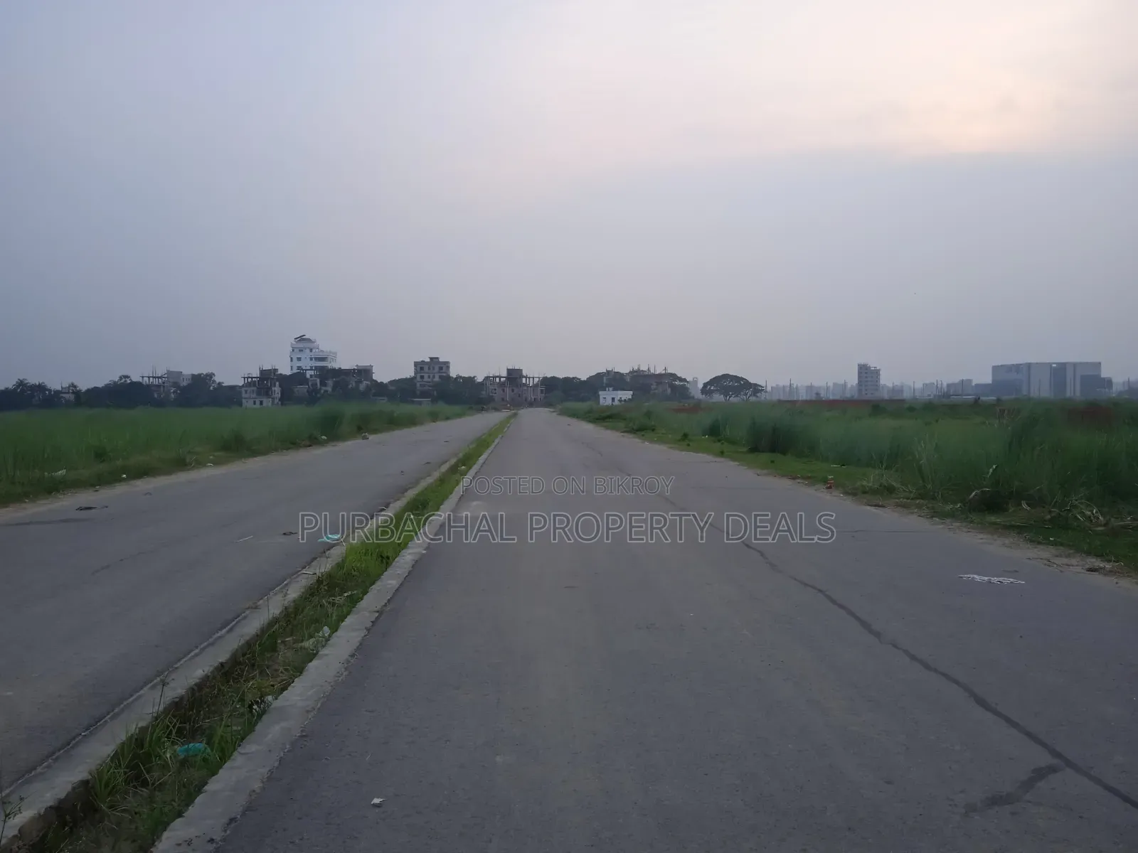 Attractive 3 Katha North-Facing Profitable Plot for Sale in Bashundhara P Block. in Basundhara