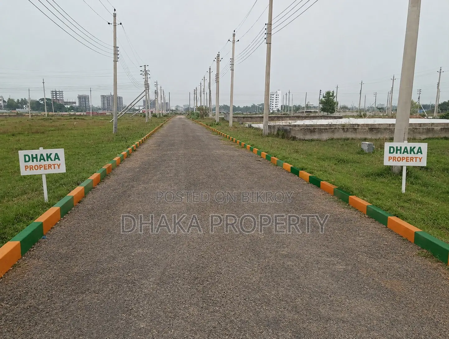 30ft Road 3 Katha Park South at Sector-17/A1 in Uttara