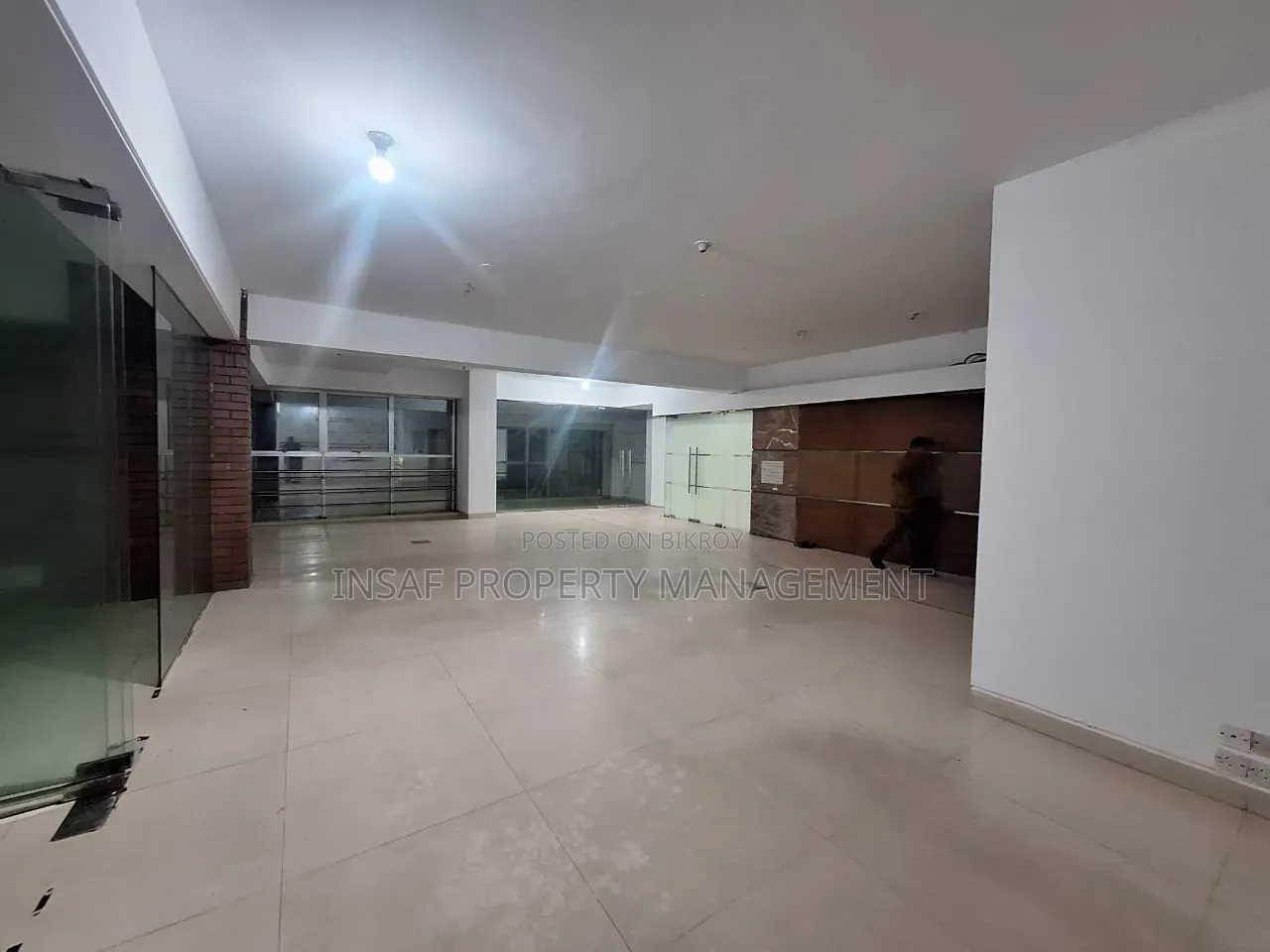 3000 sqft Open Office Space Rent Gulshan 1 Nice View in Gulshan