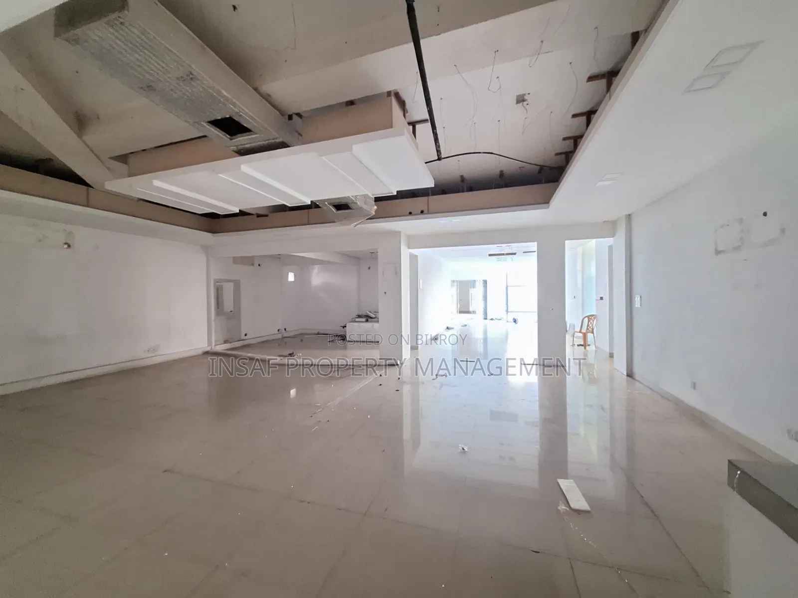 3700 sq ft Commercial Open Office Space Rent Farmgate Nice View in Farmgate