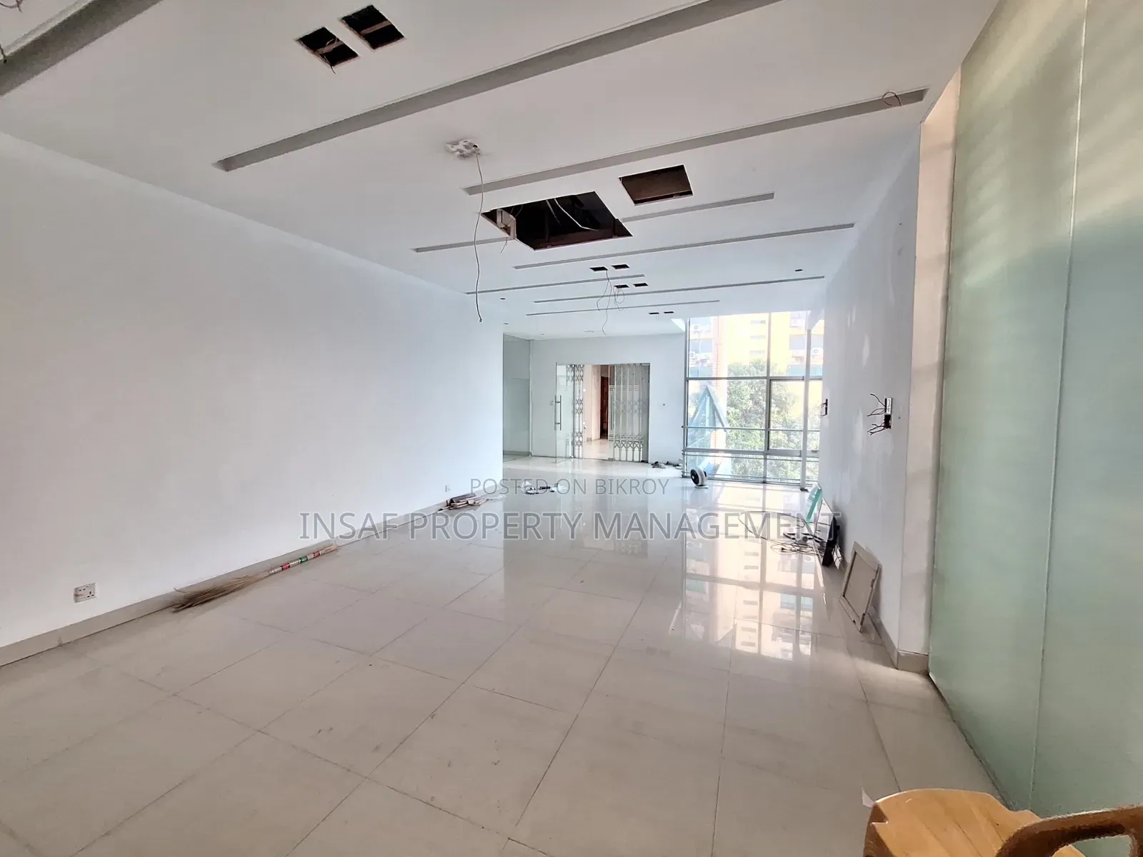 3700 sq ft Commercial Open Office Space Rent Farmgate Nice View in Farmgate