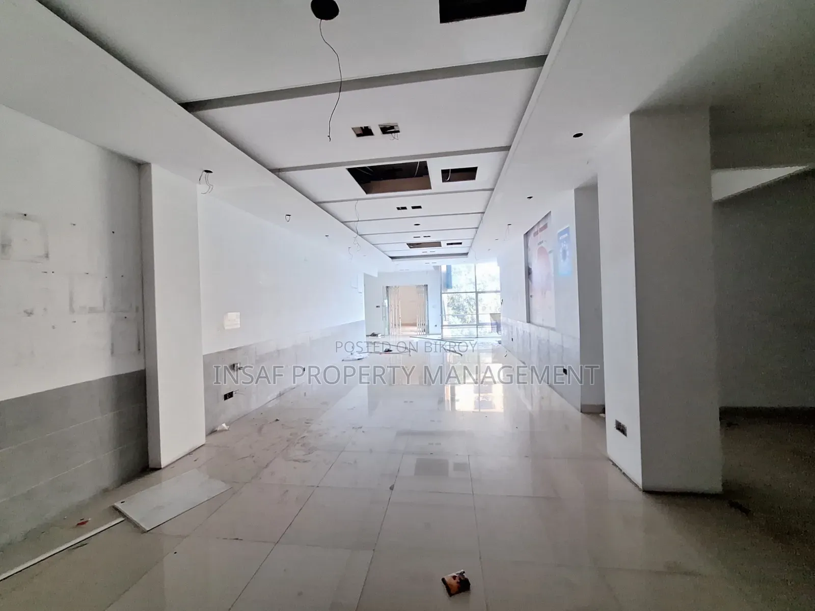 3700 sq ft Commercial Open Office Space Rent Farmgate Nice View in Farmgate