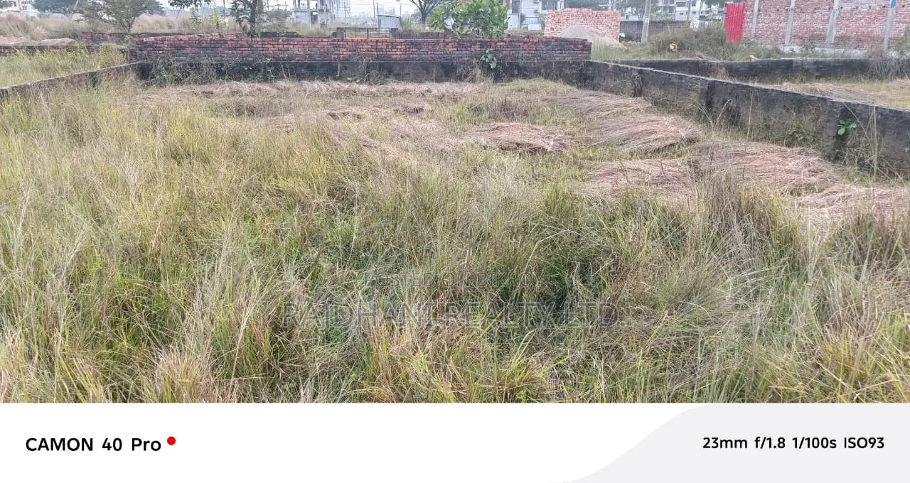 4 Katha Plot For Sale P Block Bashundhara Residential in Basundhara
