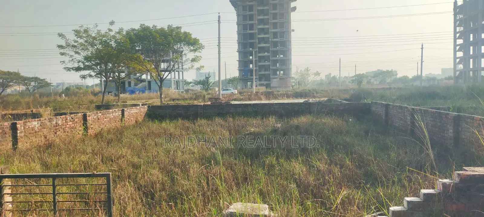 Bashundhara Block-L: 5 Katha Ready Plot in Premium Location in Basundhara
