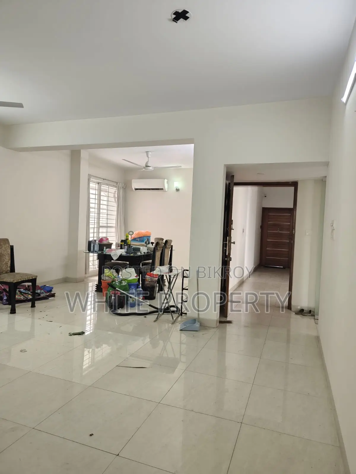 3-bedroom Apartment in White Property, Gulshan for Sale in Gulshan