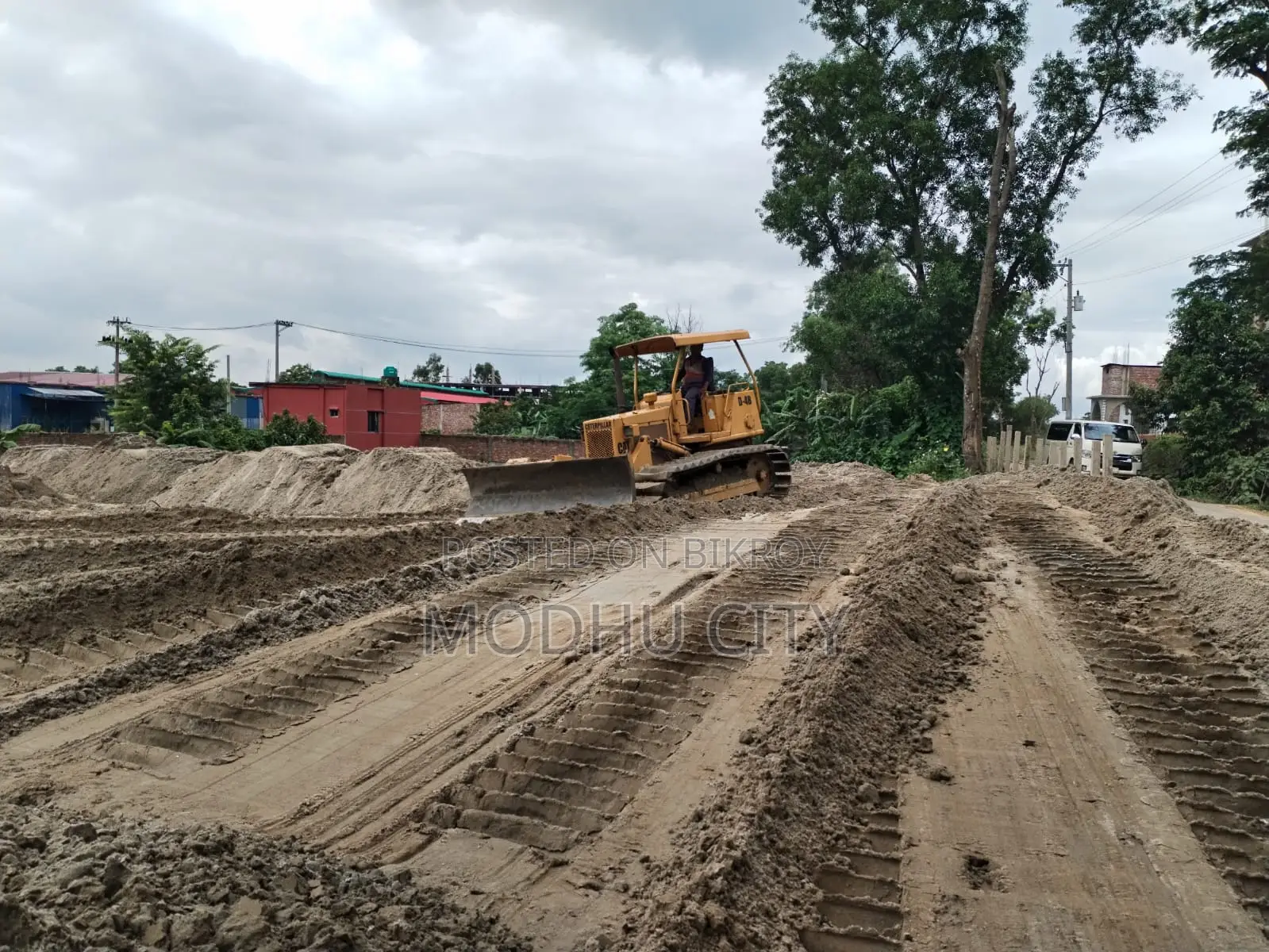Buy a plot in the middle of the month with easy installments at a special discount in Mohammadpur