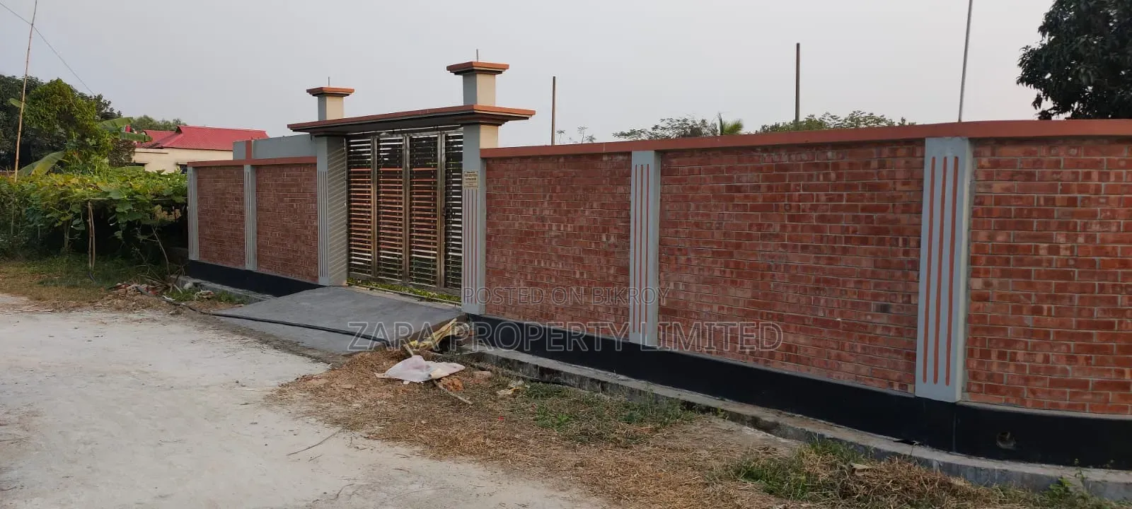 East-North corner 3 katha plot for sale in Sector 9. in Purbachal