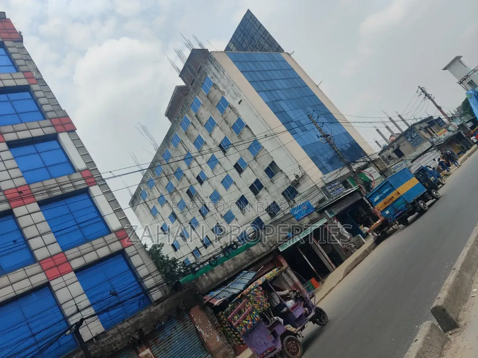 Bashundhara I Block 40 Ft Road 10 Katha Plot for Sale in Bashundhara City
