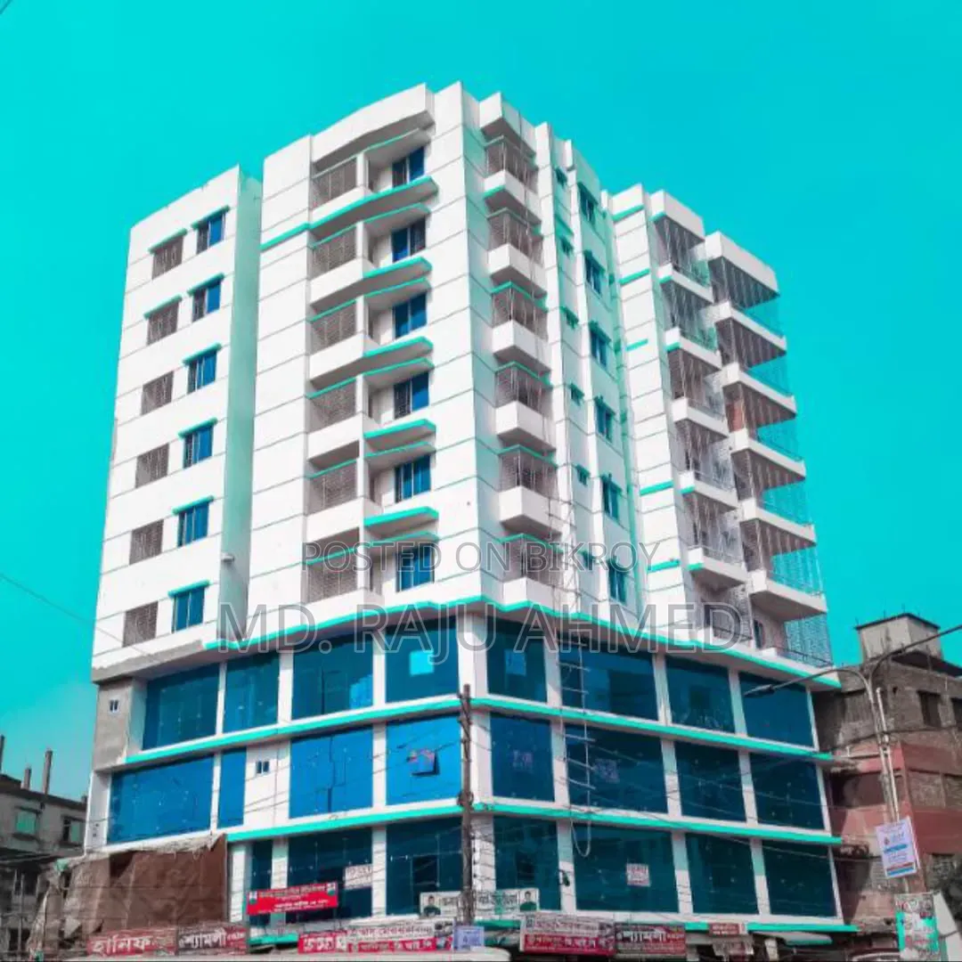 Furnished 3-Bedroom Apartment in Aftabnagar for Sale in Aftab Nagar