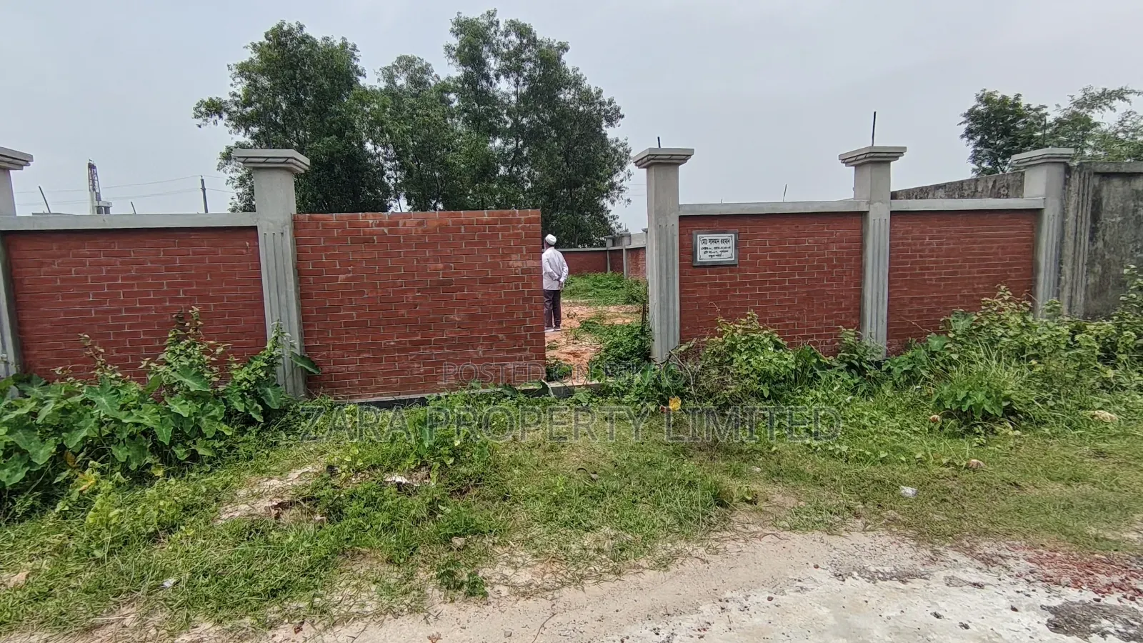 South-facing corner 10 Katha plot in Sector 10. in Purbachal
