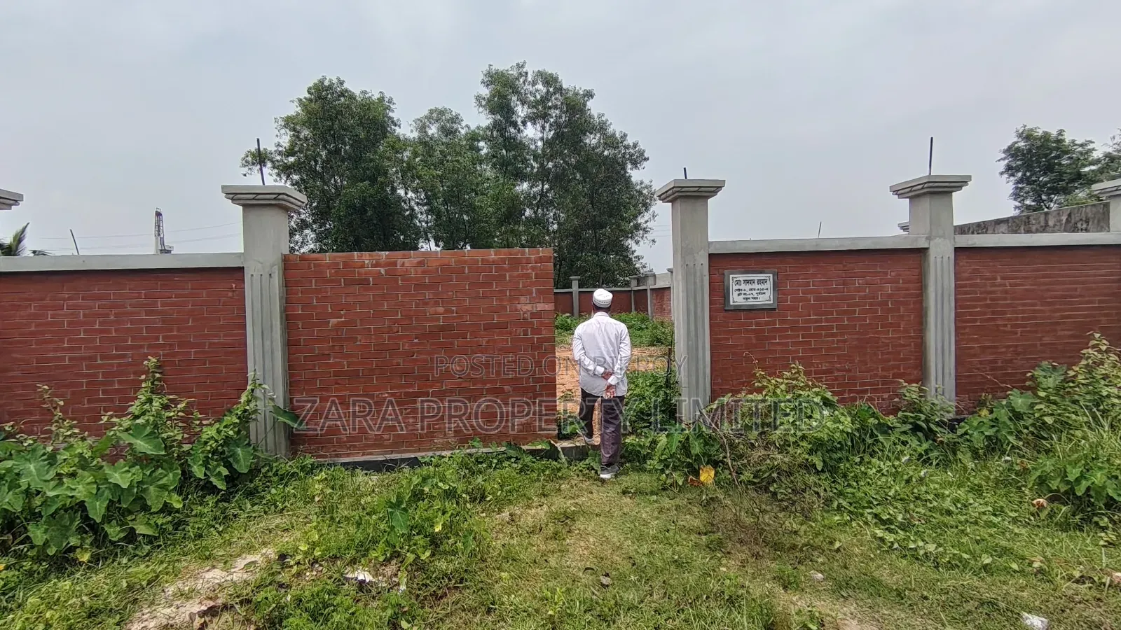 3 Katha East-facing plot on 36 feet road in Sector 9 in Purbachal