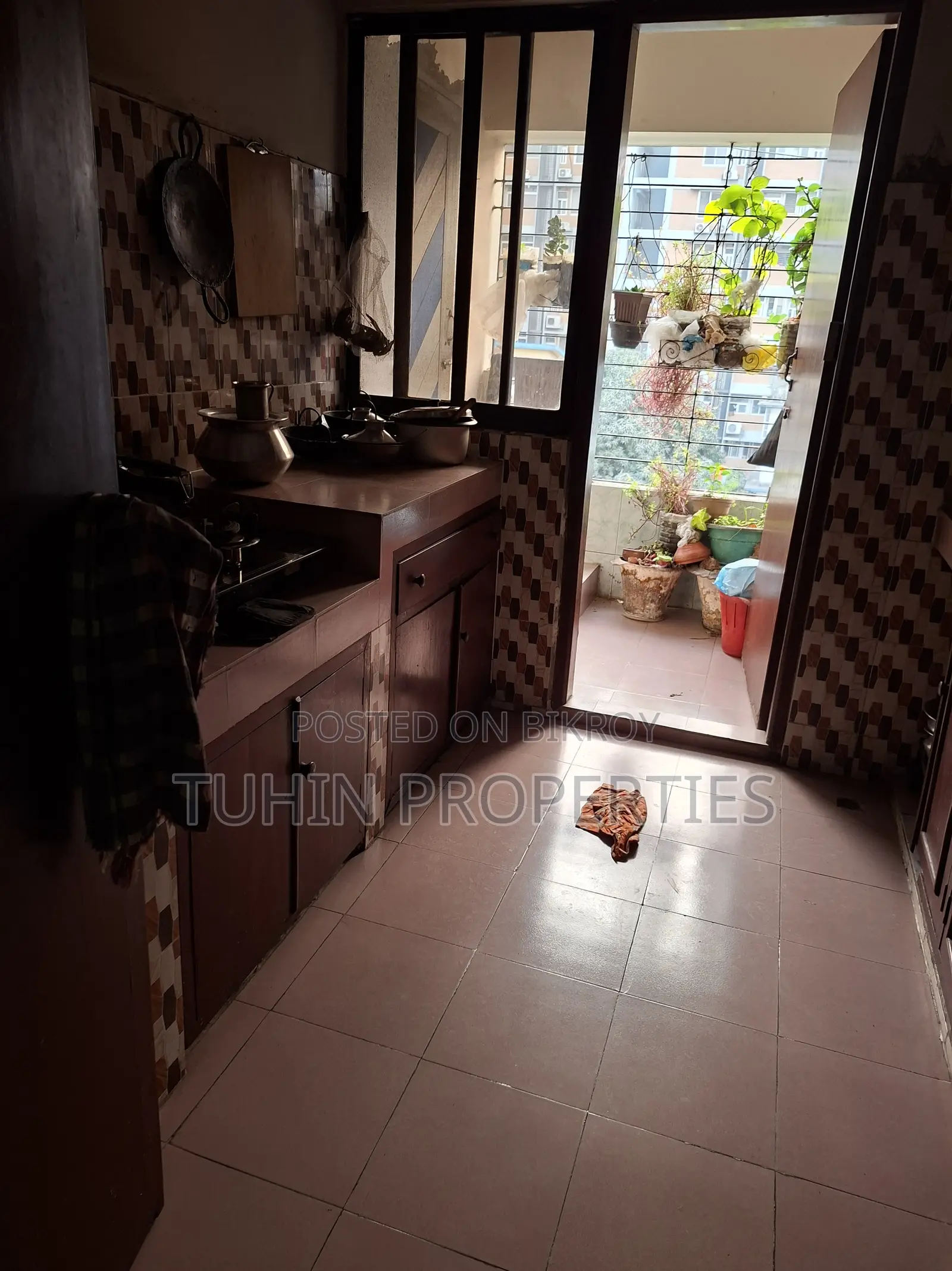 3-bedroom Apartment in Dhanmondi for Sale in Dhanmondi