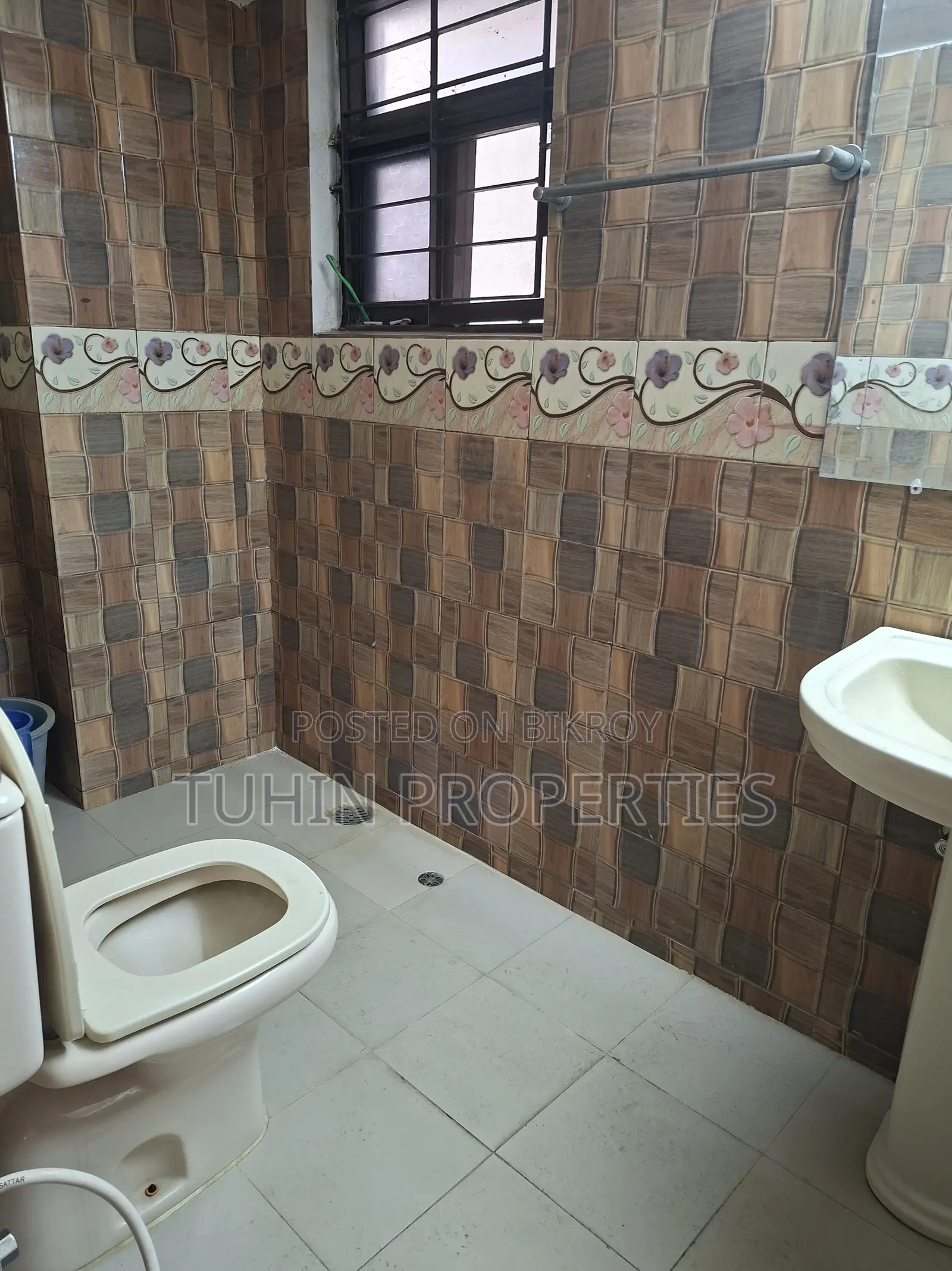 3-bedroom Apartment in Dhanmondi for Sale in Dhanmondi