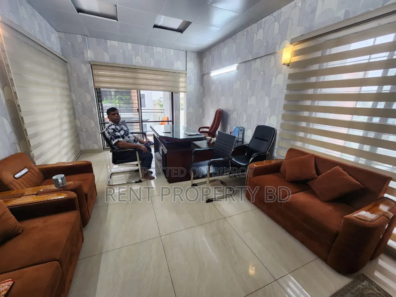 Furnished 3-Bedroom Block of Flats in Urban, Gulshan for Rent in Gulshan