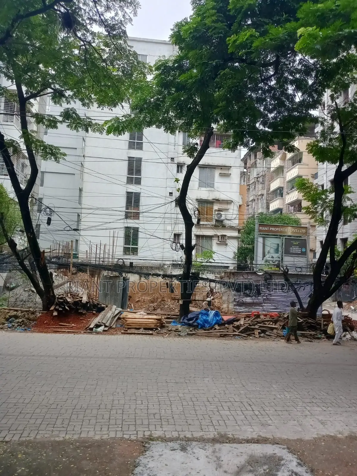 3-bedroom Apartment in Riant Naireet, Basundhara for sale in Basundhara